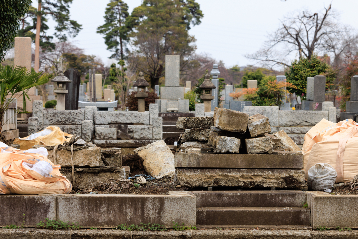 地震に強いお墓づくりの重要性